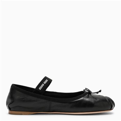 miu miu ballerinas aus leder mit lammfell|Elfenbein/schwarz Ballerinas Aus Leder .